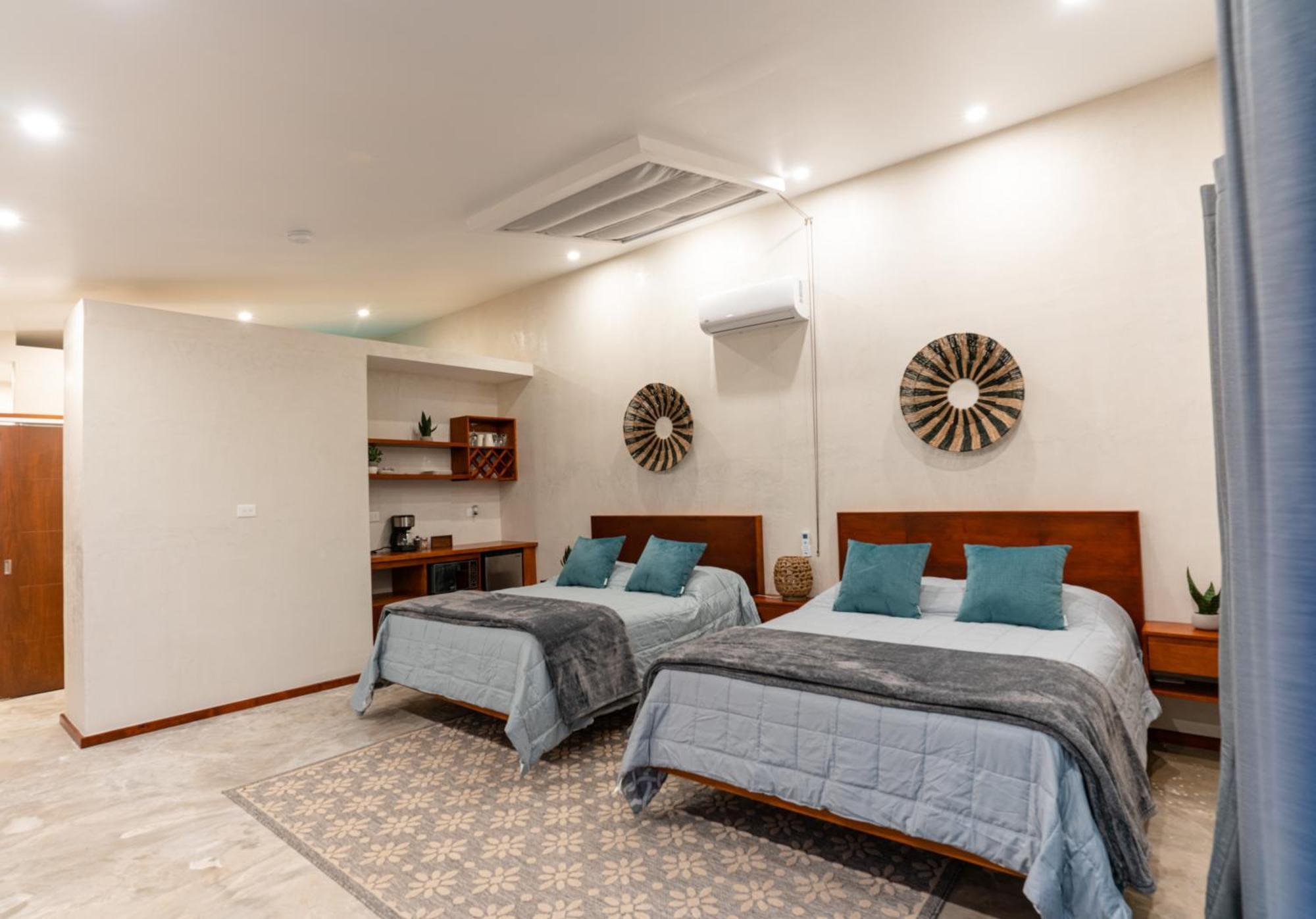 Sarab Hotel 恩塞纳达港 外观 照片